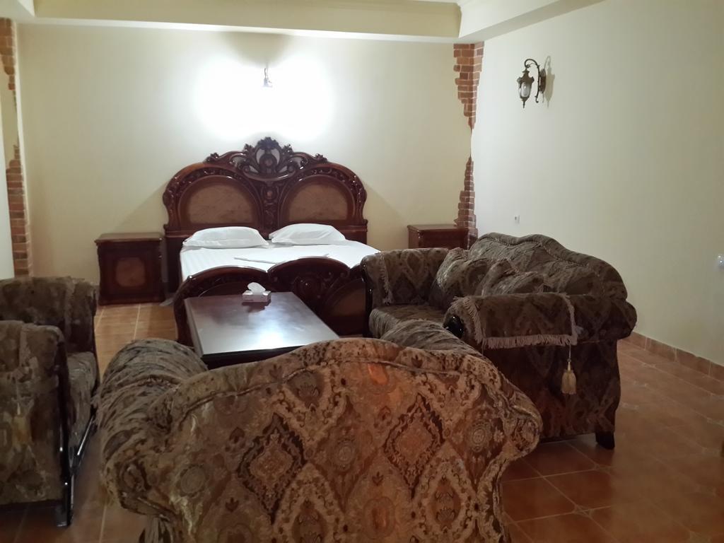 Venezia Palazzo Hotel Ereván Habitación foto
