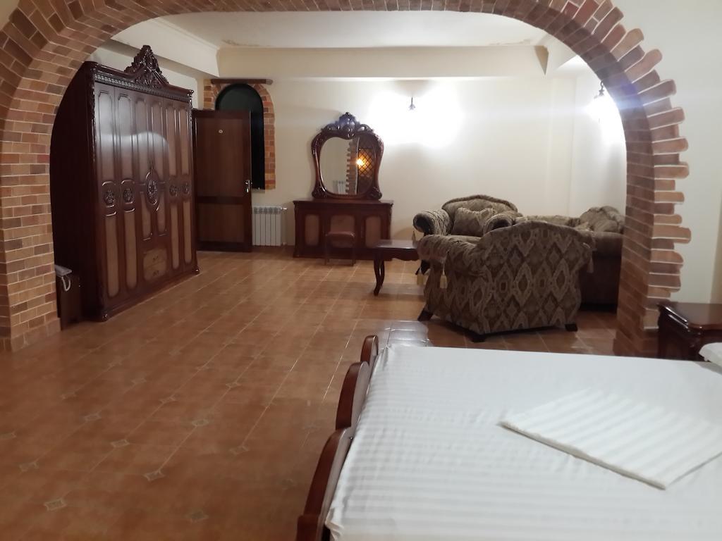 Venezia Palazzo Hotel Ereván Habitación foto