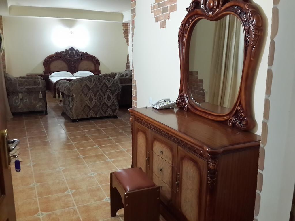 Venezia Palazzo Hotel Ereván Habitación foto